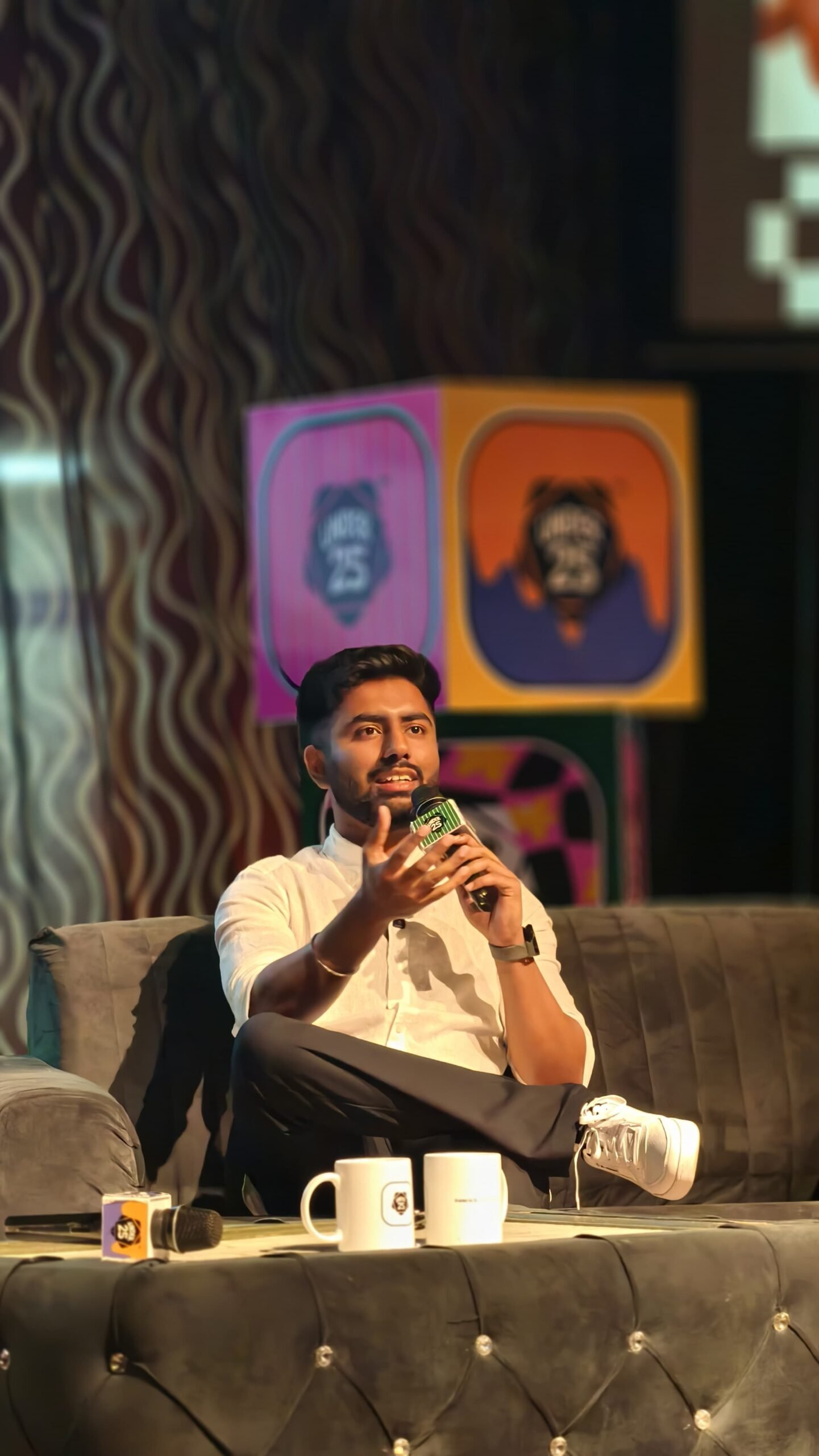 Mihir arora as speaker at Under 25 summit at IIT Roorkee