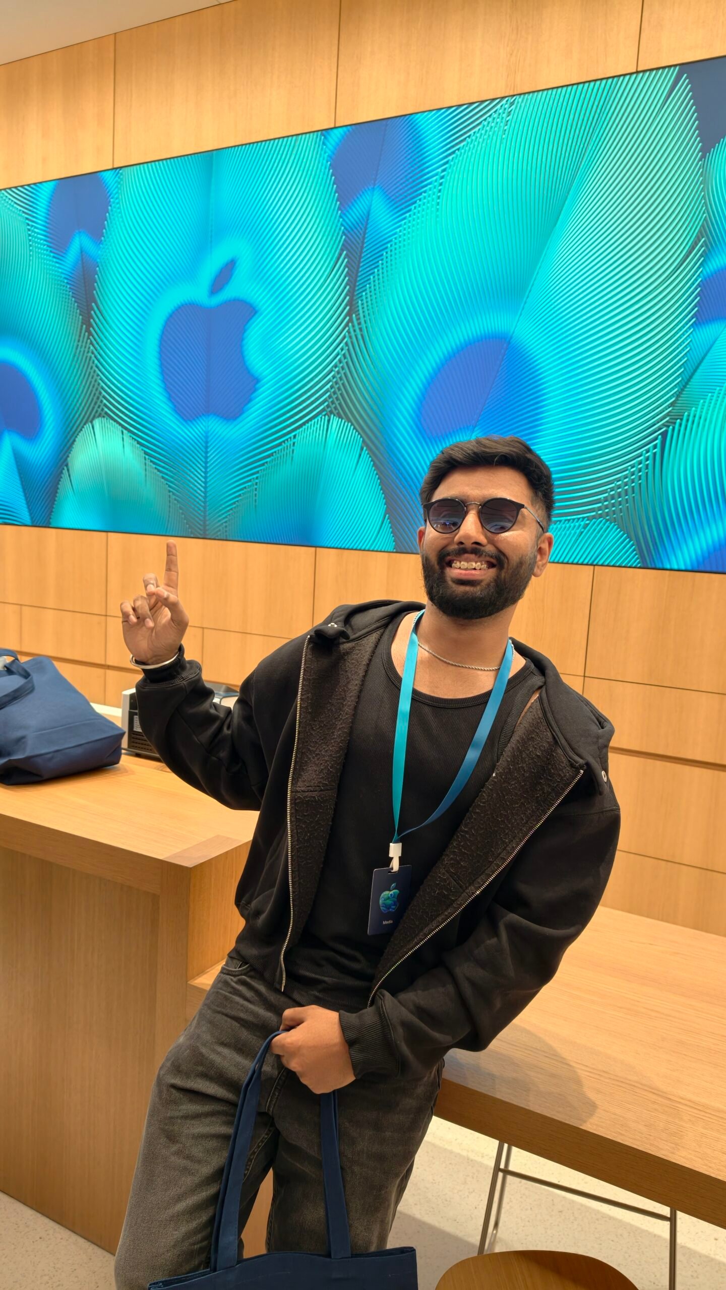 Mihir Arora got invited by apple at apple noida store launch